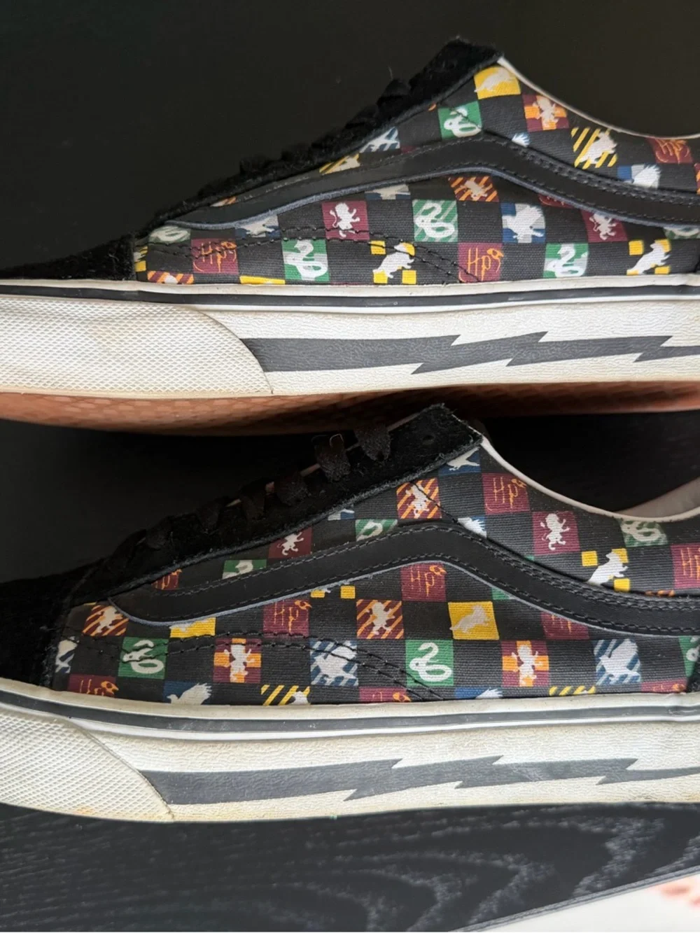 Harry Potter x Vans Mens 10 Hogwarts House Sneakers Gryffindor Ravenclaw